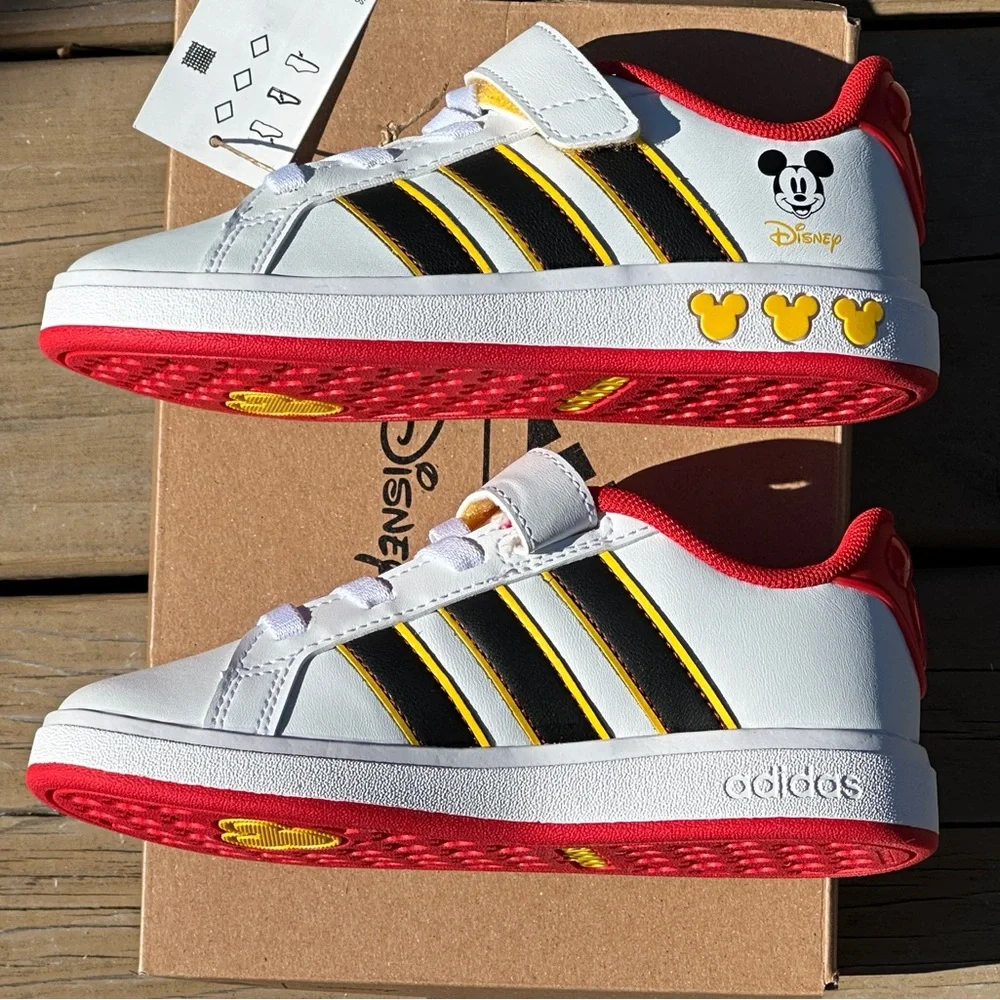 Adidas Grand Court + Mickey Mouse Kids Sneakers 12K 1.5Y White Red Youth GS NEW